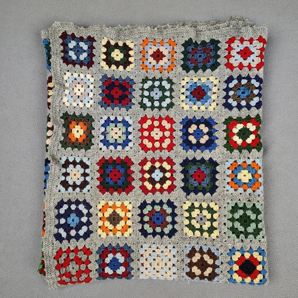 Vintage Granny Square Blanket Crochet Afghan Lap Couch Back 54x41 Gray Border EC